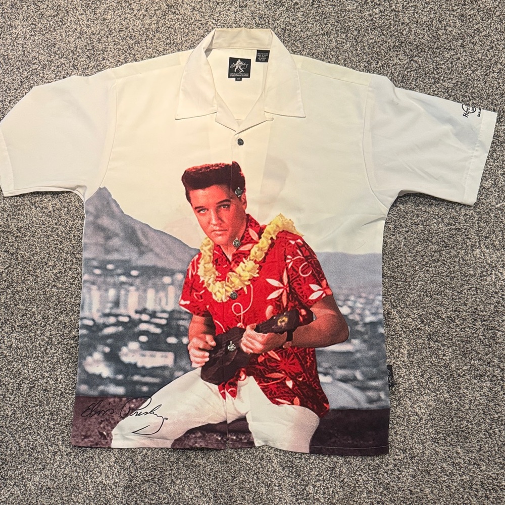 Elvis Presley Hard Rock Cafe men’s button-down shirt size medium